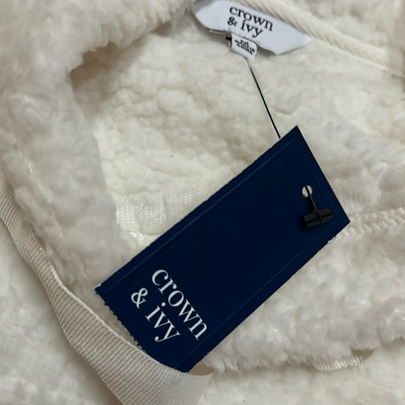 Crown & Ivy Fleece Pullover - Picture 1 of 3